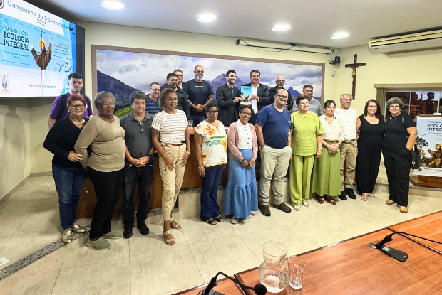 CÂMARA MUNICIPAL DE PIQUETE realiza 1ª Sessão Solene da Campanha da Fraternidade 2025