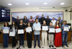 1ª SESSÃO ORDINÁRIA DA 2ª CÂMARA JOVEM DE PIQUETE MARCA A PARTICIPAÇÃO ATIVA DOS VEREADORE MIRINS